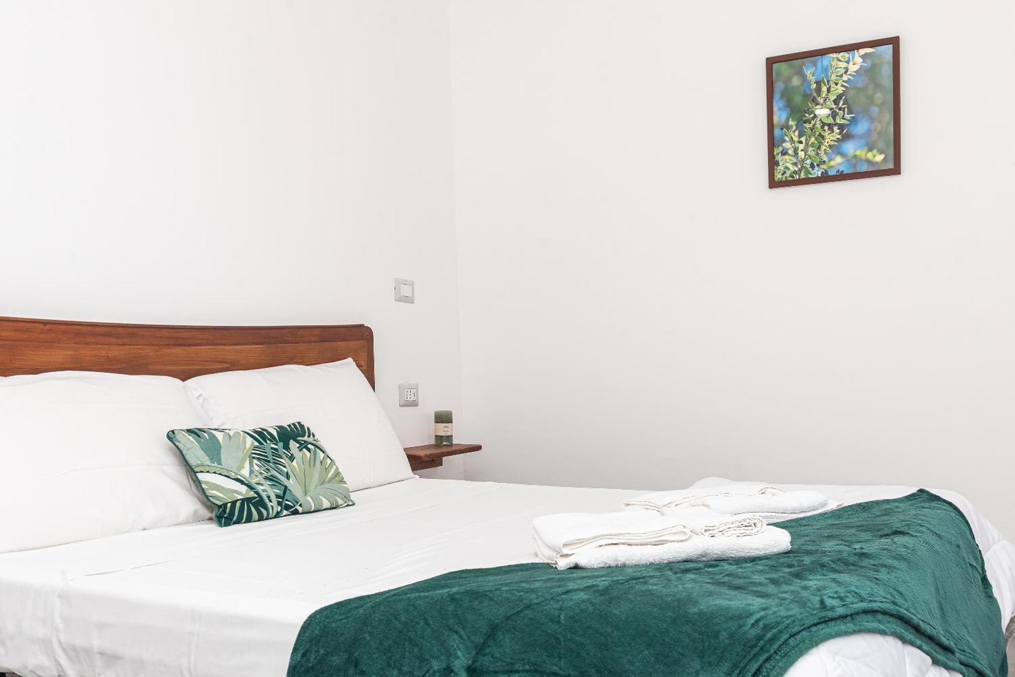 Guest House - Affittacamere Green Apartment - By Faendho Porto Torres Exterior foto